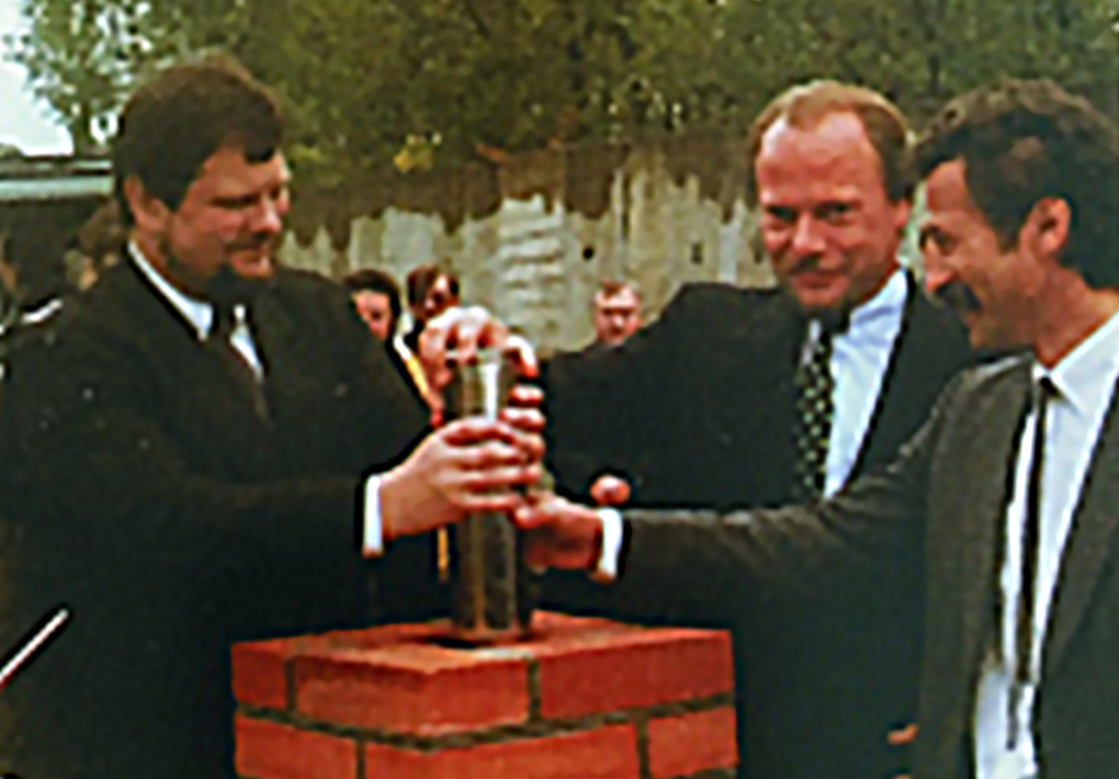 1992